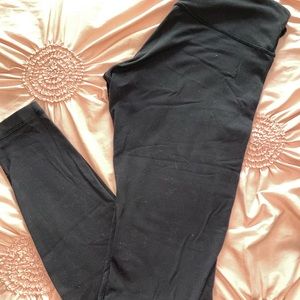 Woman’s lululemon leggings